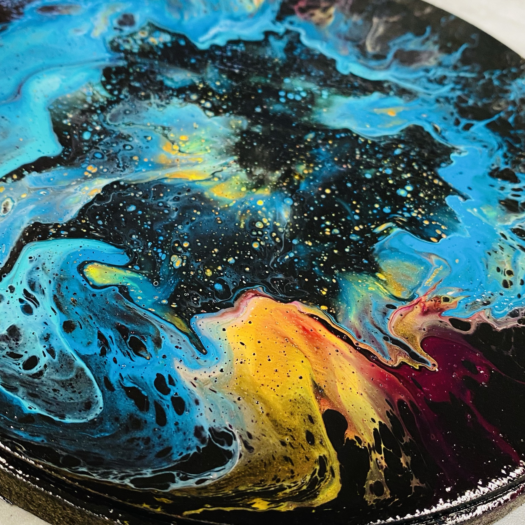 Eye Painting on Round Canvas